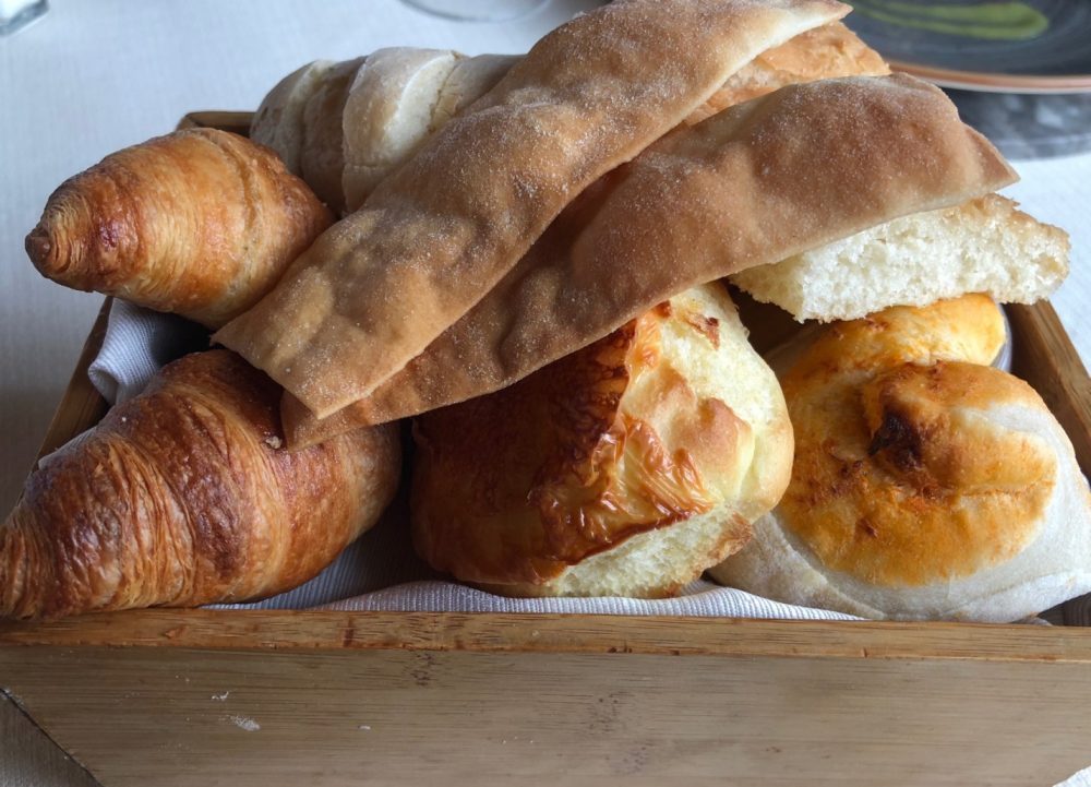 Vigneto, l'offerta dei lievitati in cassetta, ma pane in cassetta non ce n'e'