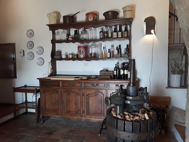 La Locanda del Ditirambo - l'interno della locanda