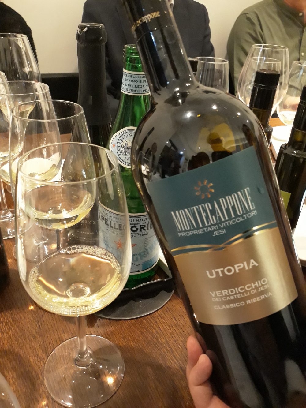 Montecappone, Utopia Castelli di Jesi Verdicchio Riserva 2008 Magnum