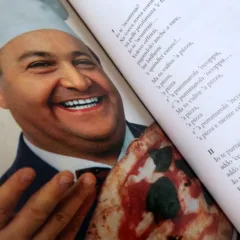 Museo della Pizza. Aurelio Fierro e la canzone 'A Pizza