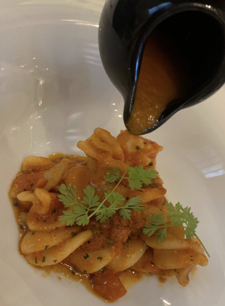 La Caravella Amalfi, le eliche in zuppa rinforzata