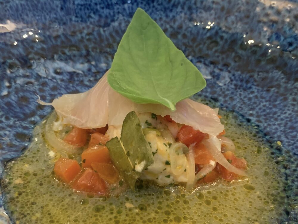 La Caravella Amalfi, ricciola cruda e cotta alla vera acquapazza