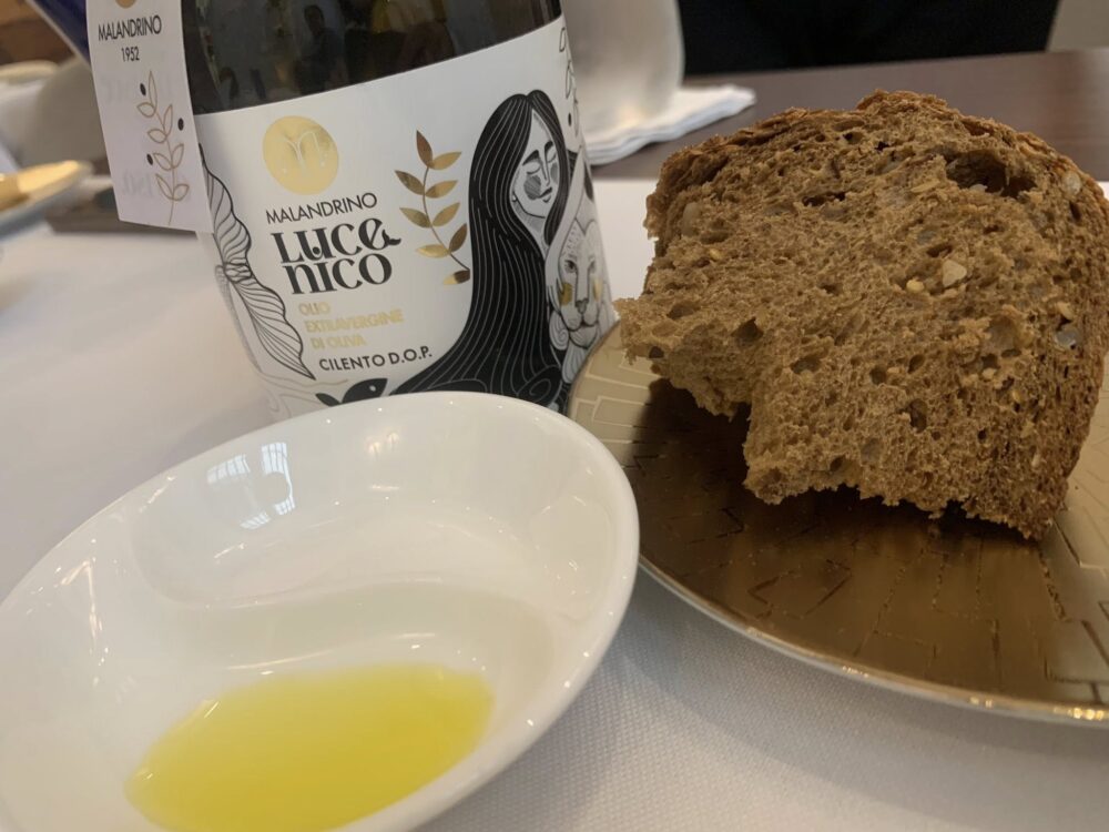 La Caravella Amalfi, pane e olio