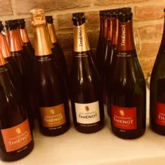 Gli Champagne Serviti