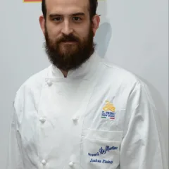 Joshua Pinksi _ Momofuku Nishi