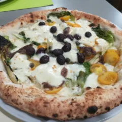 Ristro', La Pizza con la Scarola
