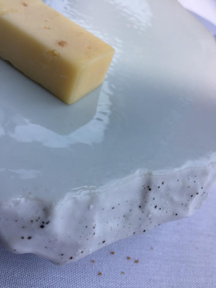 Asiate, formaggio fuori carta