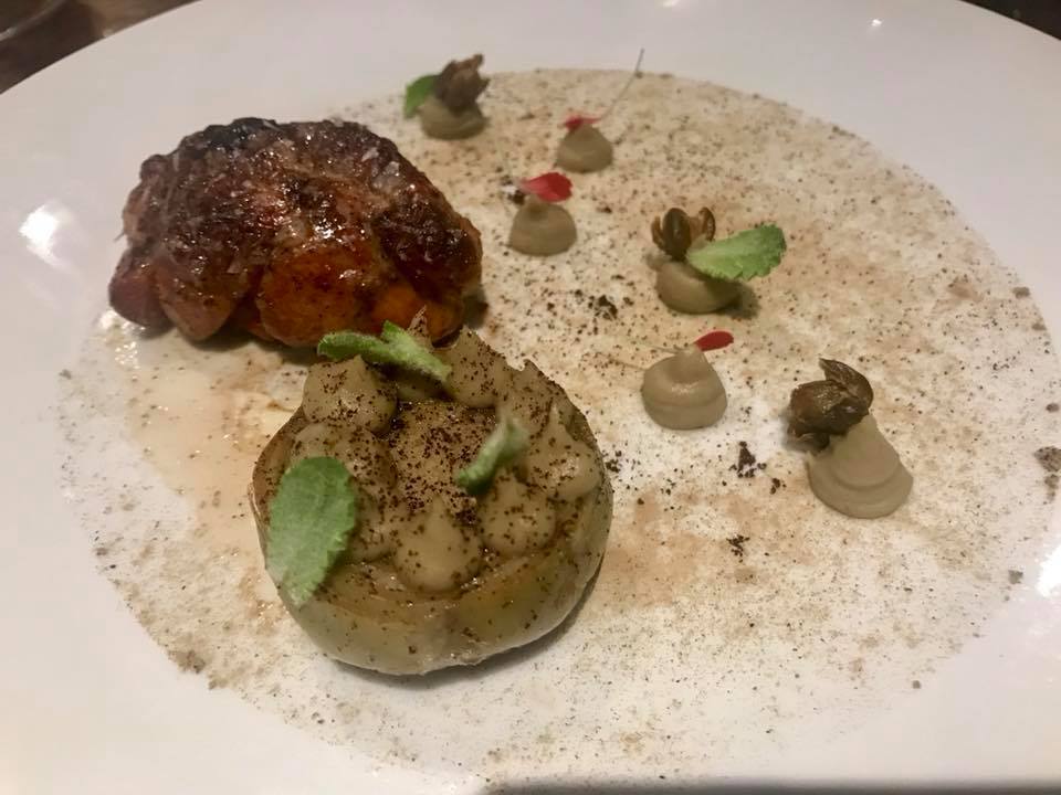 Grand Hotel Parker’s Ghiandola. Animella di vitello inestrazione di parmigiano reggiano di 36 mesi, purea di carciofo in carciofo, amaretto e caffe' arabica