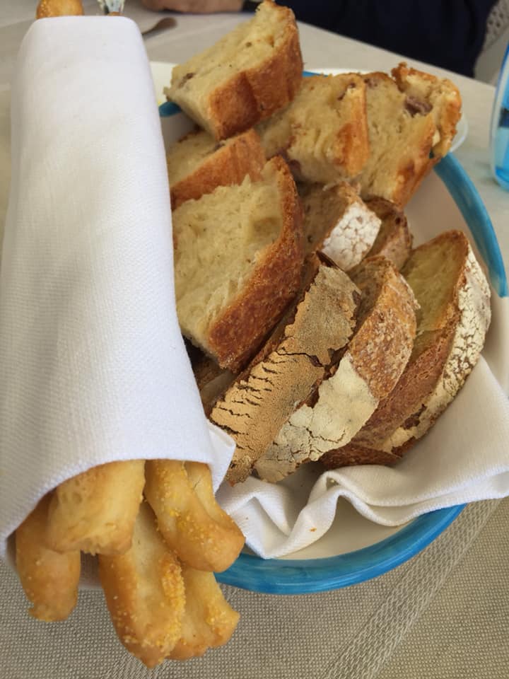 Mamma' a Capri, pane e grissini