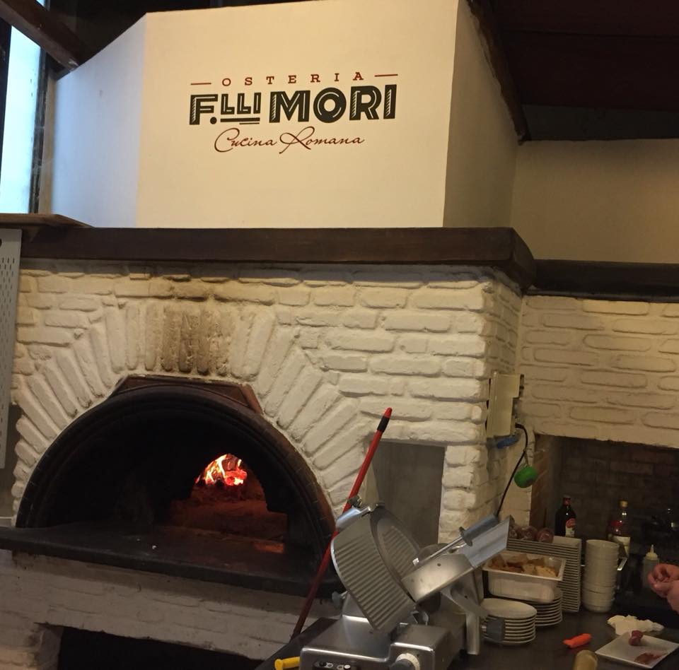 Osteria Fratelli Mori,il forno per le pizze