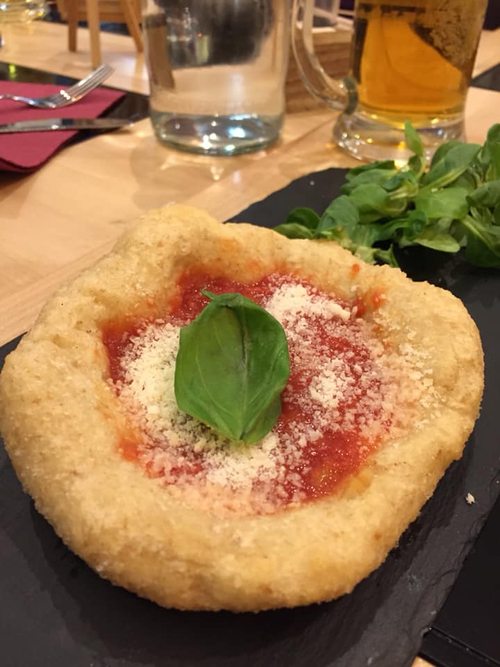 Pizzeria I Belcastro, la montanara