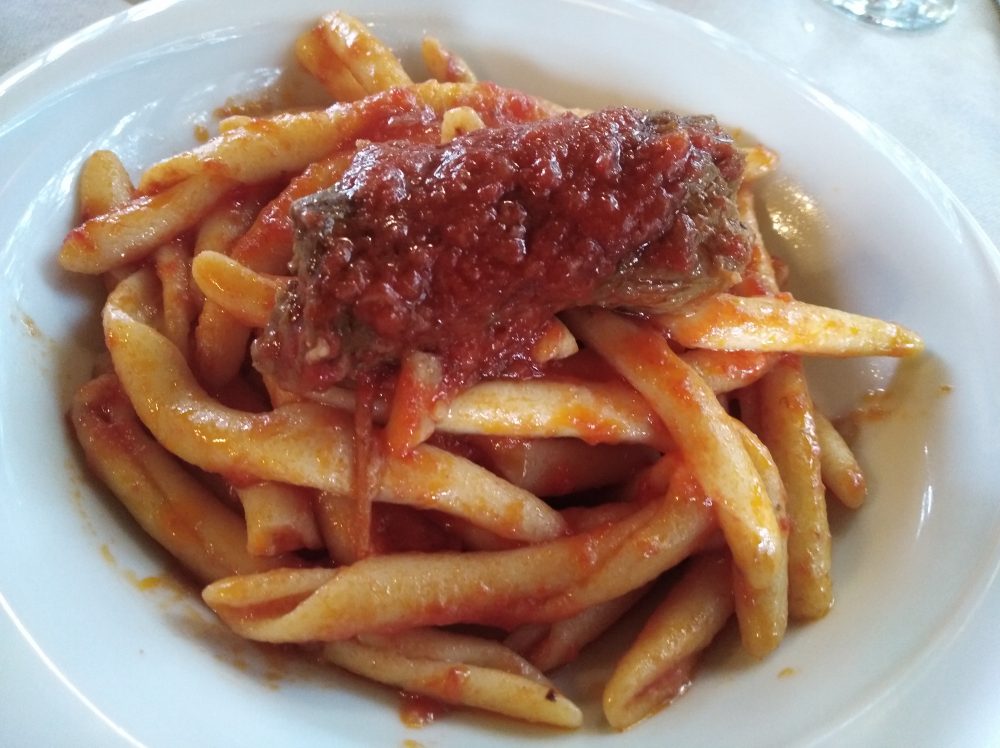 Rifugio Rosolea, Fusilli al ragu' con braciola