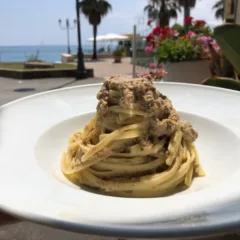 Si apre il cuore di chi scrive e il post con questo piatto di linguine