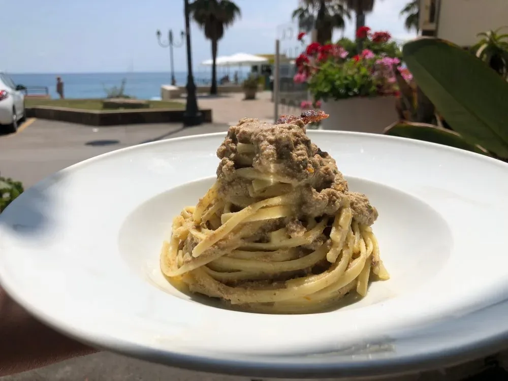 Si apre il cuore di chi scrive e il post con questo piatto di linguine