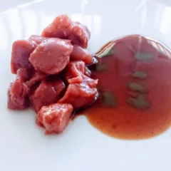 Uliassi. Battuta di colombaccio, agnello, eucalipto