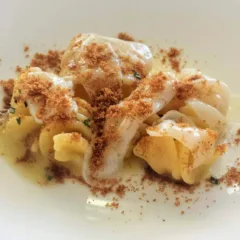 Uliassi. Fusilloni e Ciabattone con lardo e polvere di polpo