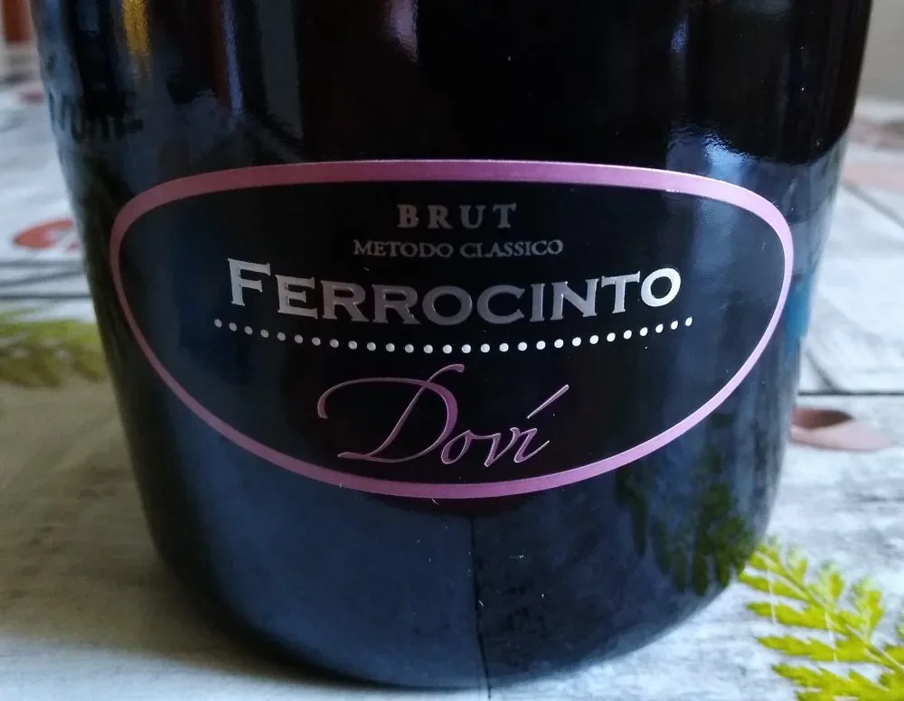 Dovi' Spumante Aglianico Rose' Brut Metodo Classico 2015 Ferrocinto Ferrocinto