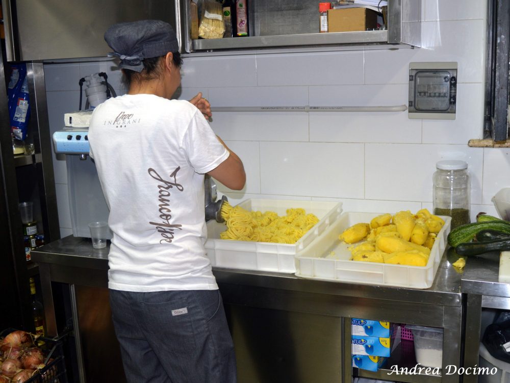 Pepe In Grani a Caiazzo. La preparazione dei crocche'