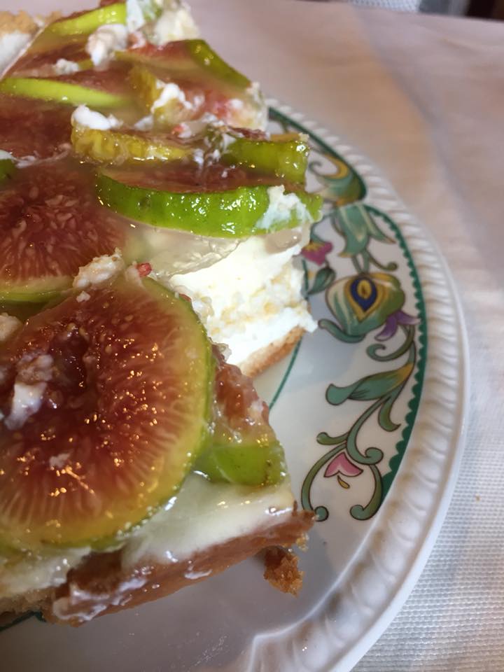 I Moresani, il dolce ai fichi e crema