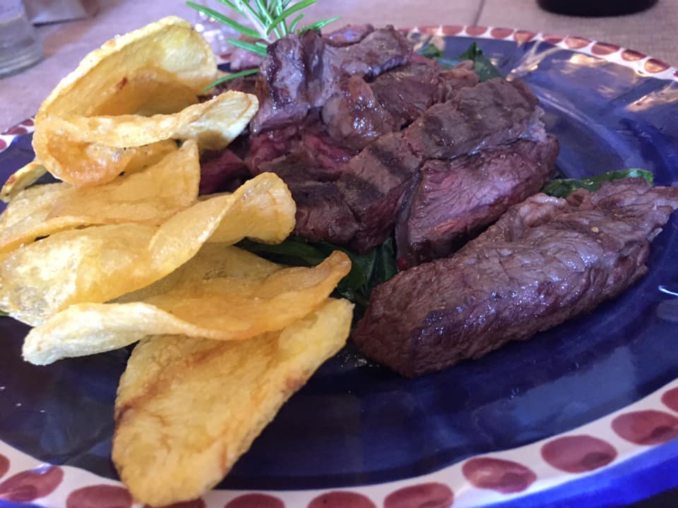 Il Cellaio di Don Gennaro, tagliata con chips di patate