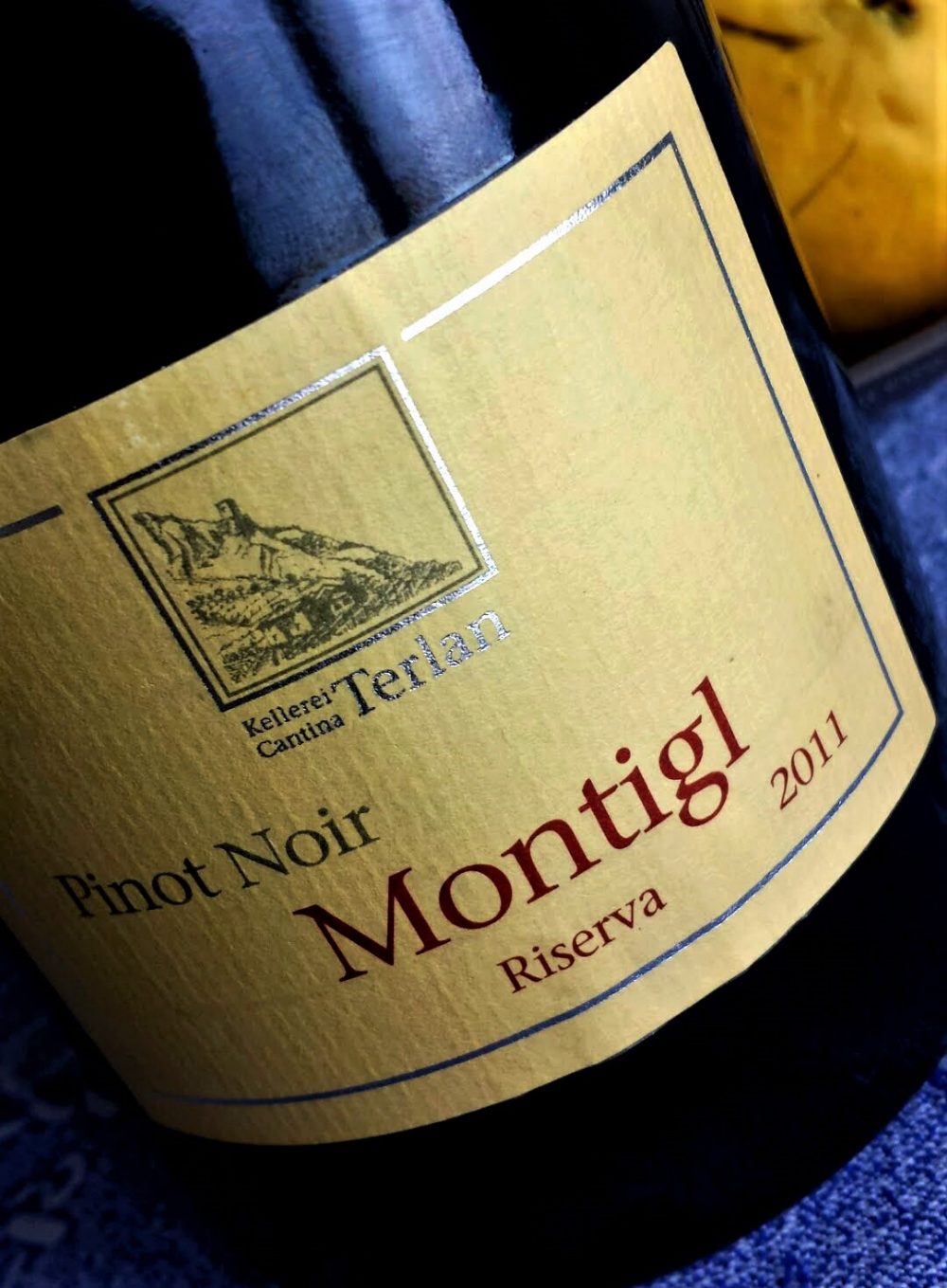 A.A. Pinot Noir Montigl Riserva 2011, Cantina Terlano