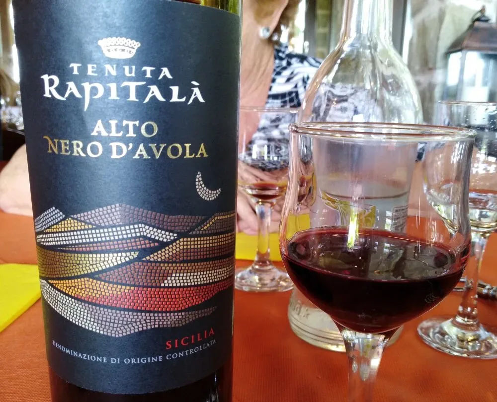 Alto Nero d'Avola Sicilia Doc 2015 Tenuta Rapitala'