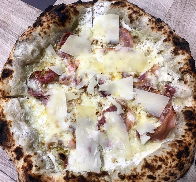 Casa Giglio - Pizza Monachella