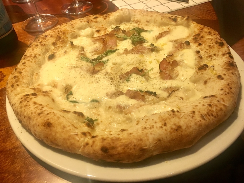 Cocciuto - pizza Provolone e Pepe