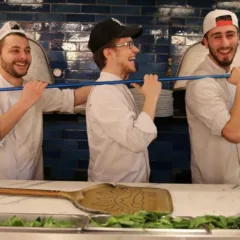 Giovani pizzaioli del gruppo Big Mamma