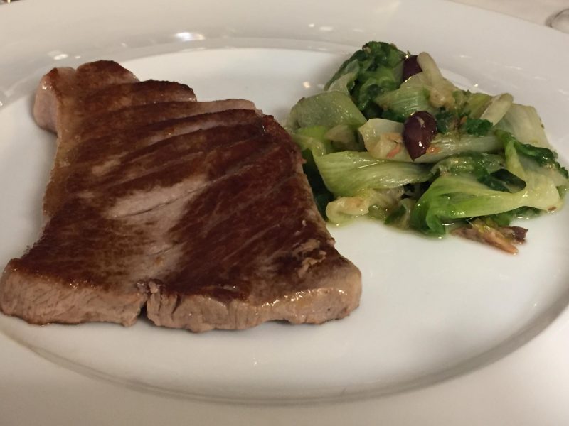 Il Veliero - Ventresca di tonno con scarolina olive e capperi