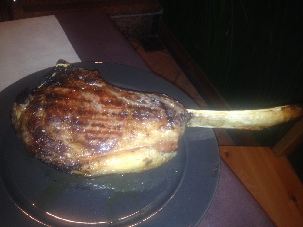 Osteria Divino - tomahawk