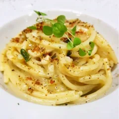 Ristorante Leucio - Spaghetto Sciue Sciue con bottarga di muggine e alici