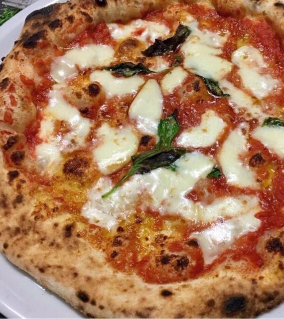Ristorante Pizzeria Bronzetti - Pizza Margherita