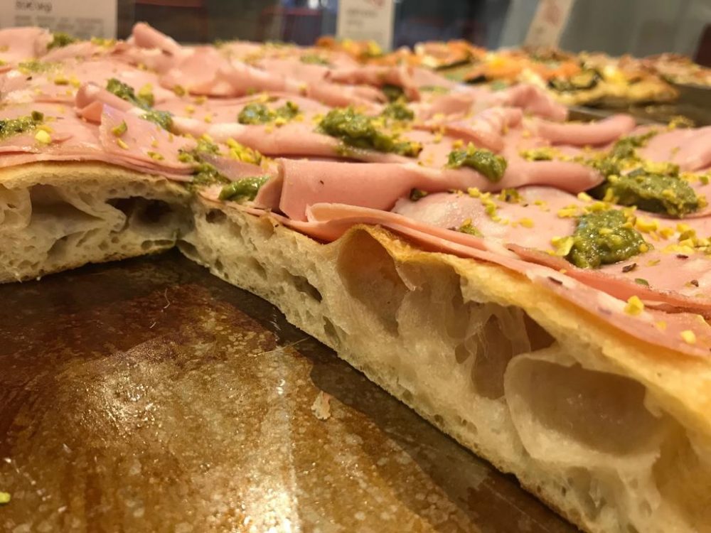 Sciue' Pizzainteglia - Pizza Mortadella e pistacchi di Bronte