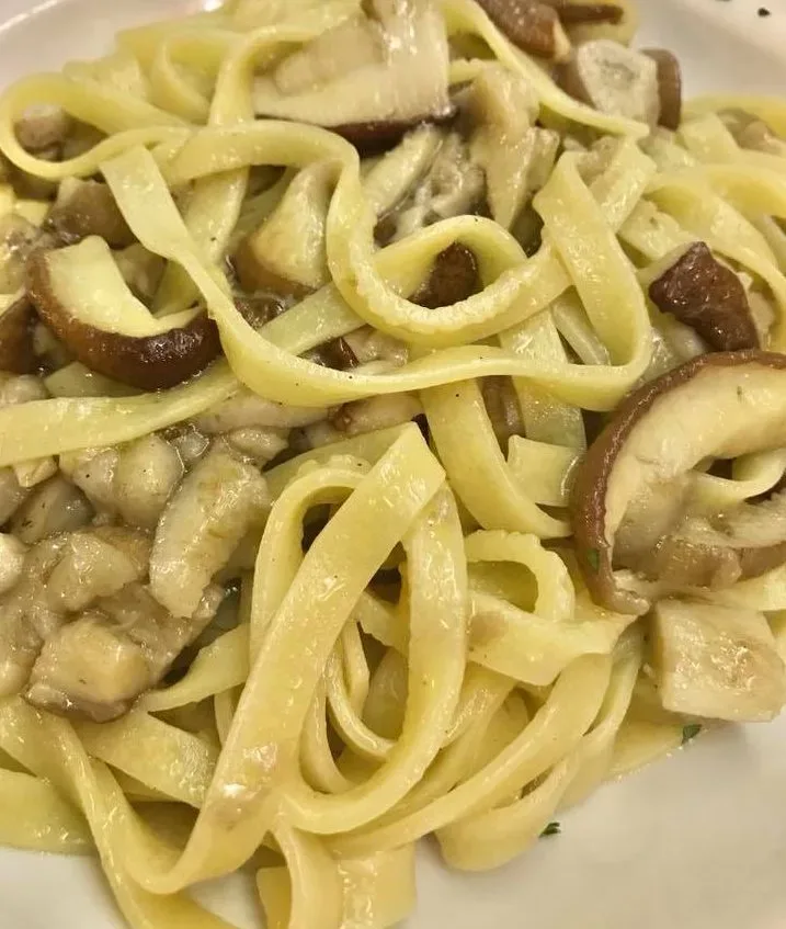 Ricetta Tagliatelle ai funghi porcini