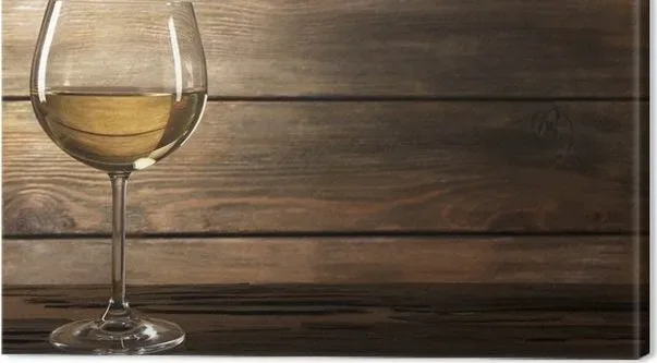 Vino bianco in legno