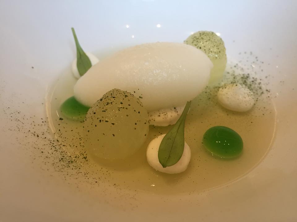 Le Cinq, pre dessert al limone con mela verd e melone