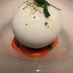Vun Andrea Aprea. Caprese dolce e salata