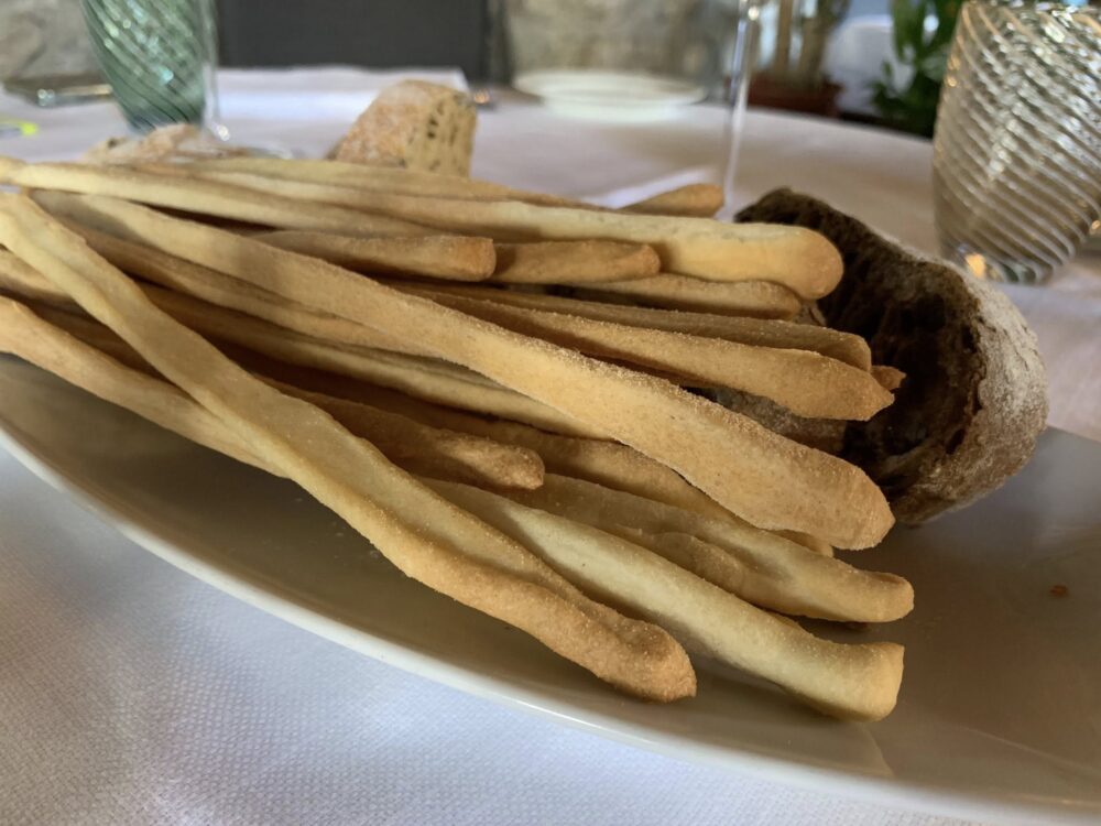 Ristorante Corte Visconti, pane e grissini