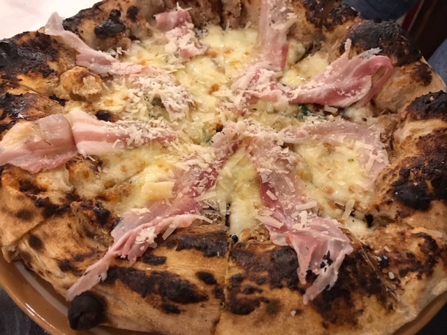 Basilico di buona pizza - Pizza La Nocina del maestro Ivan Di Leva 