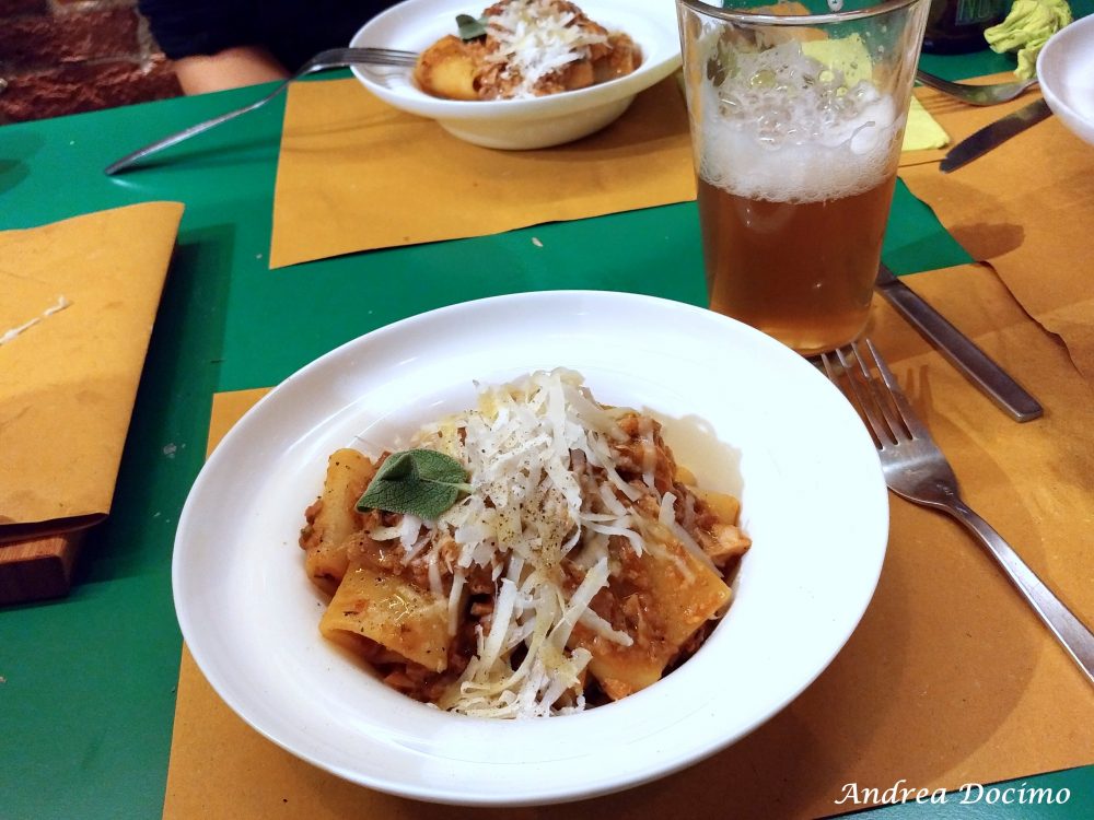 Diorama Pub a Firenze. I paccheri con ragu' di lampredotto