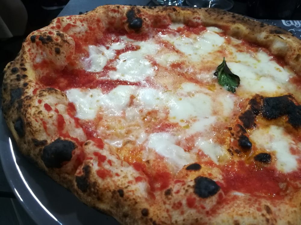 Pizzeria Napul'e' - La margherita