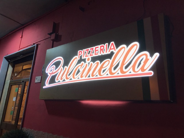 Pizzeria Pulcinella - esterno del locale