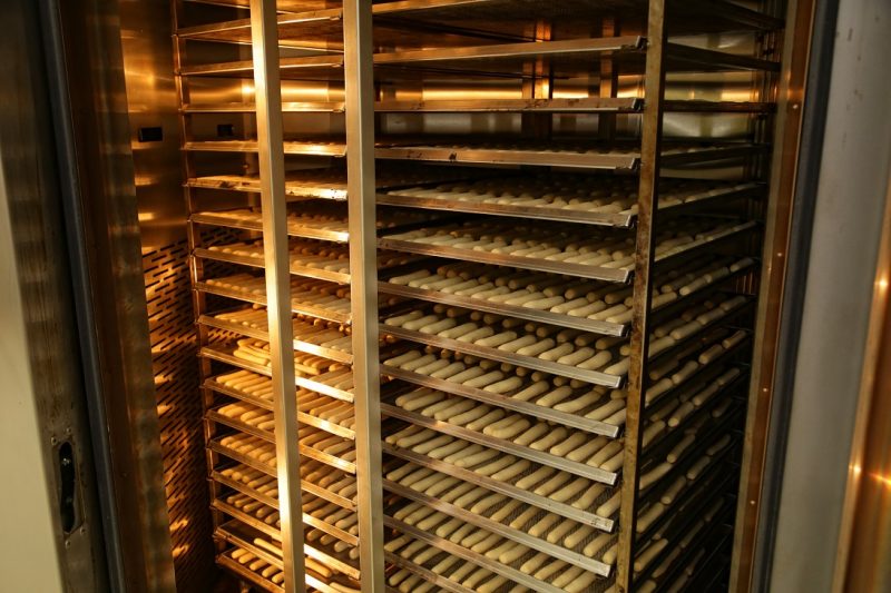 produzione dei biscotti di Castellammare Riccardi