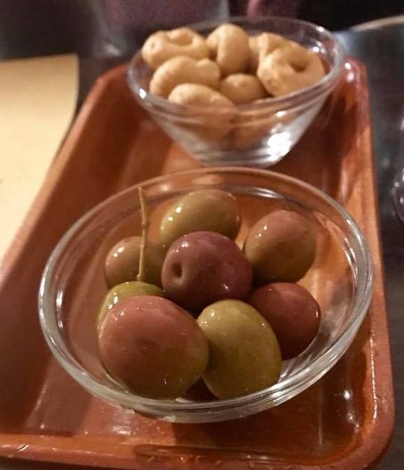 Trippa a Milano, olive e taralino