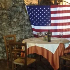 Agriturismo La Grotta - la grotta allestita