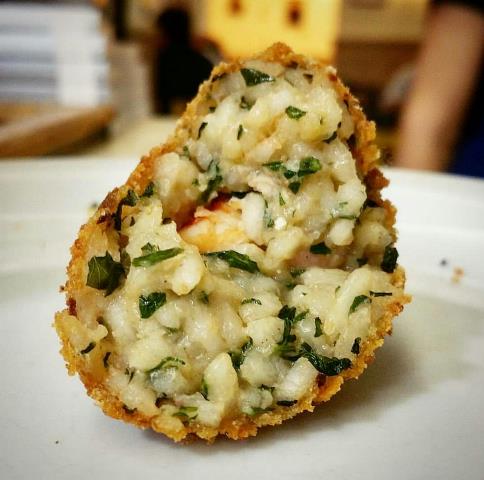 Il suppli' con frutti di mare de La Gatta Mangiona