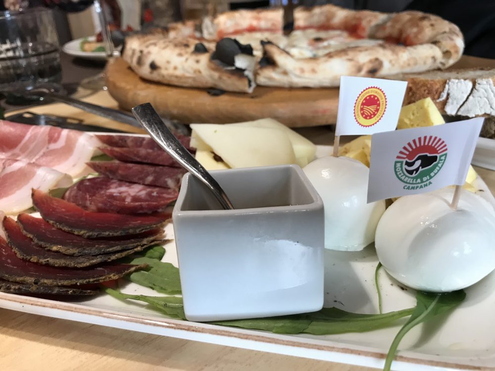 Locanda del Borbone -selezione di salumi e formaggi