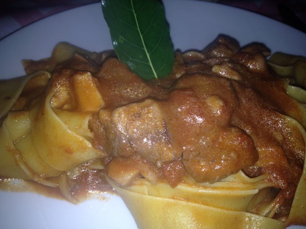 Taverna ‘e Mast’ Aniello - tagliatella porcini e cinghiale