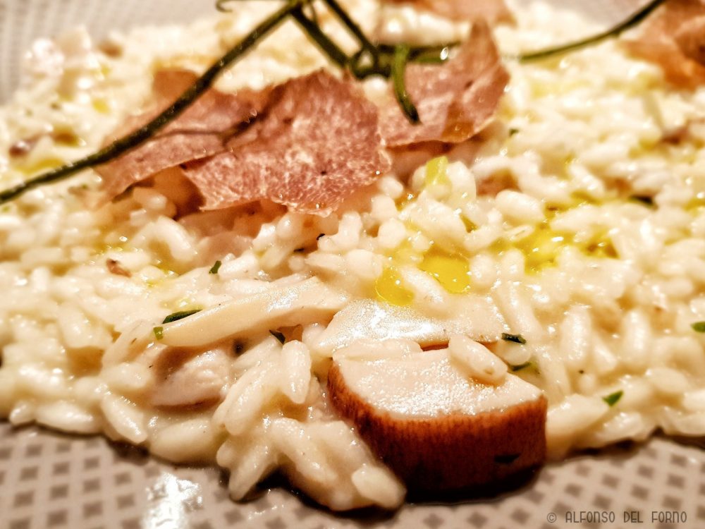 Risotto con porcini e tartufo bianco, naturalmente privo di glutine